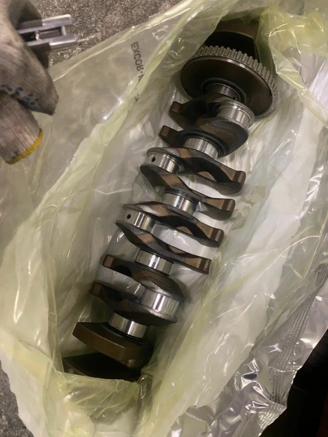 Коленвал bmw N52B30 11217553279