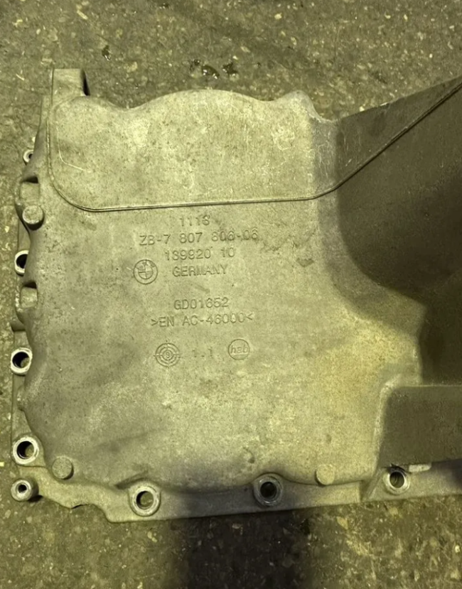 Поддон бмв N57D30, X5,X6, 11 13 7 807 806